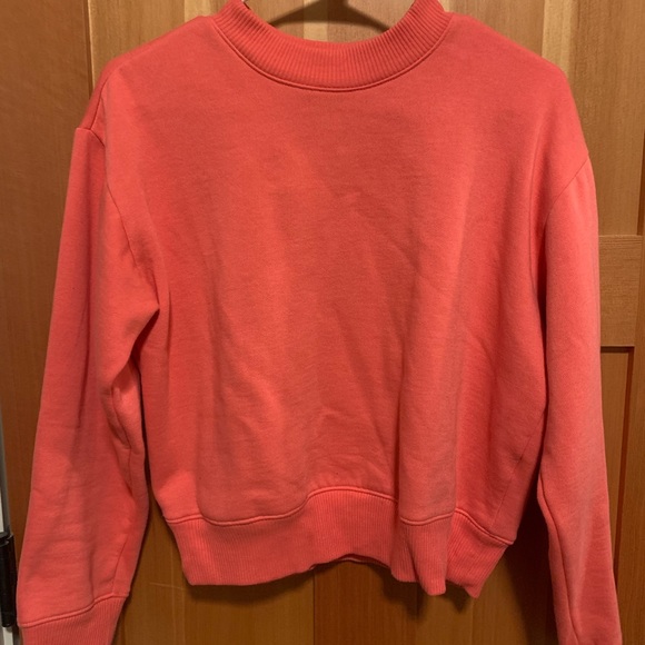 Target Crew Neck - Picture 1 of 3